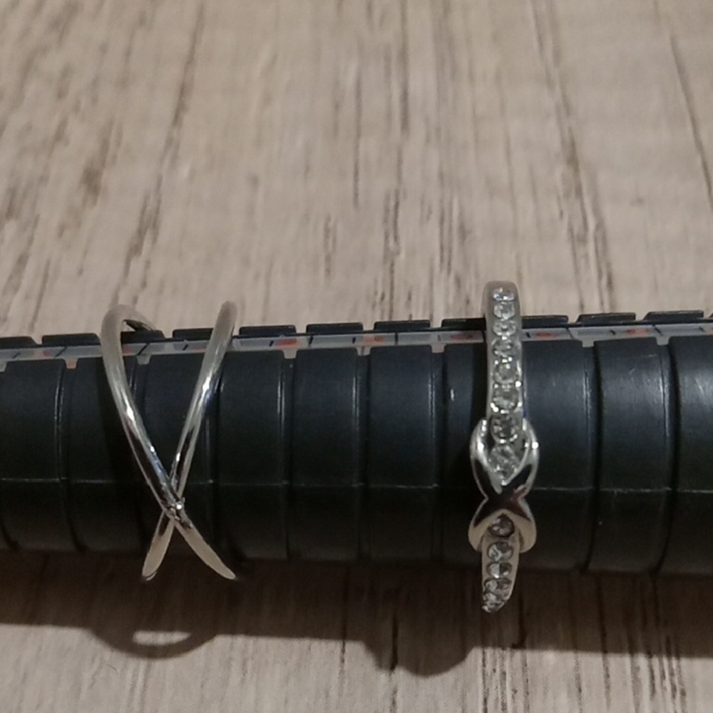 Silver Tone Women's Ring Duo
